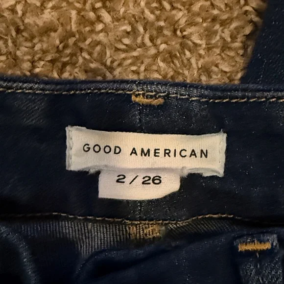 Good American Indigo Denim Jeans - Picture 3 of 5